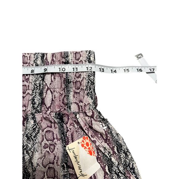 Free People Movement Anaconda Venum Print Athletic Shorts Women's Size XS NWT - Picture 5 of 6